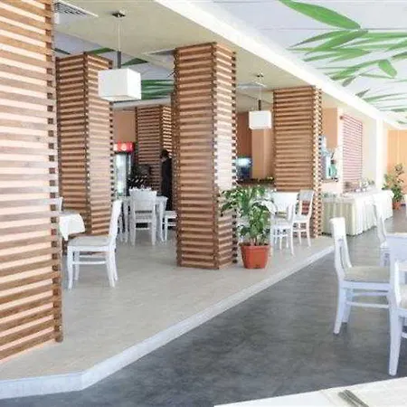 Panorama 4*