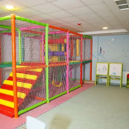 Panorama Hotel 4*