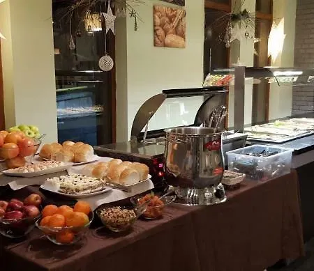 Panorama Hotel 4*
